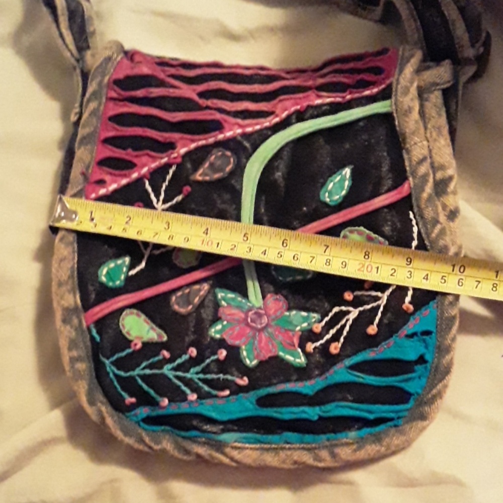 Boho Rising International bag - Picture 7 of 8